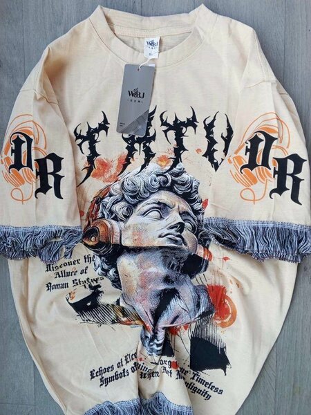 T-shirts graphiques tendance