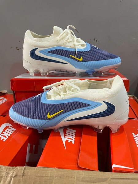 Chaussures de Football Nike