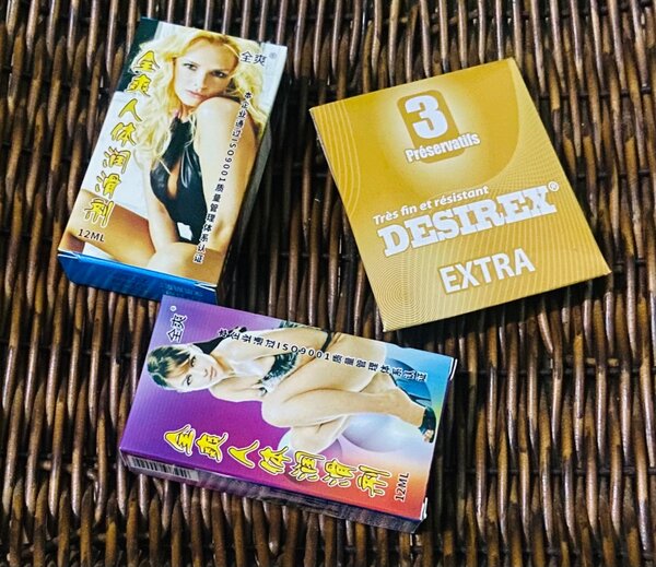 Préservatifs + lubrifiants