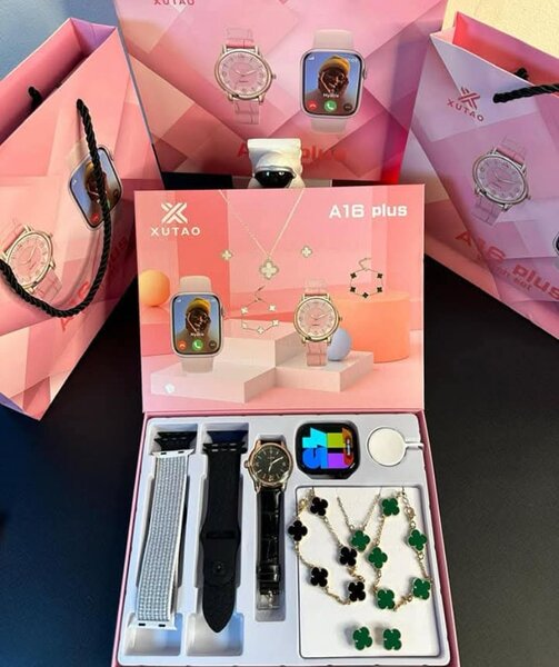 Montre connecte et bijoux