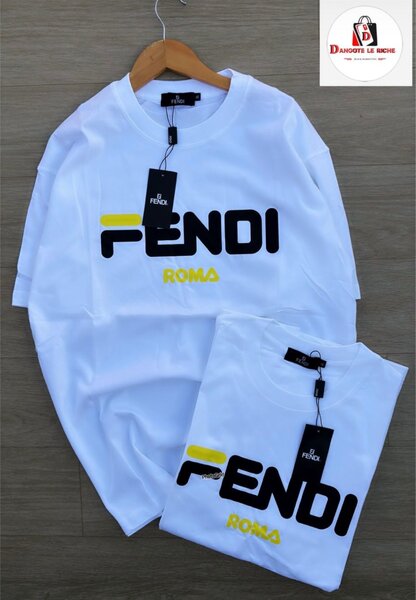 T-shirts blancs tendance