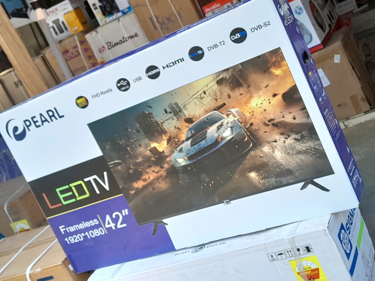 PEARL 42" LED  DIGITAL SATELITE