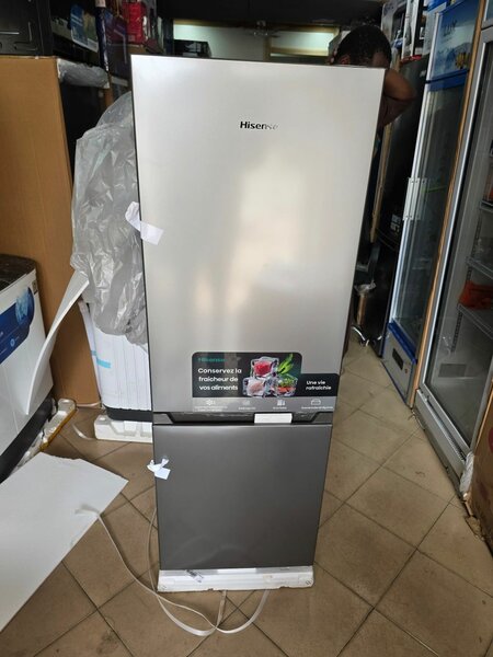 Réfrigérateur Hisense 2 Portes