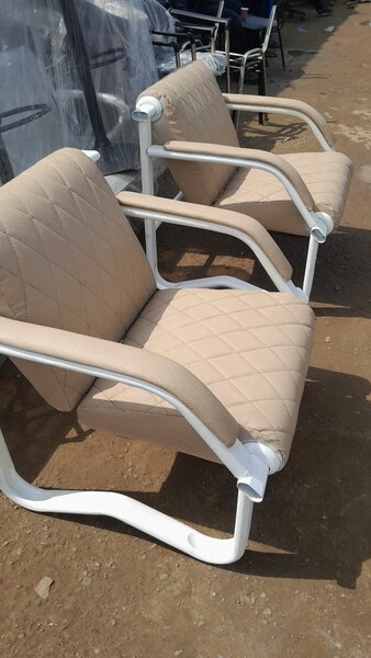 Chaises extérieures confortables