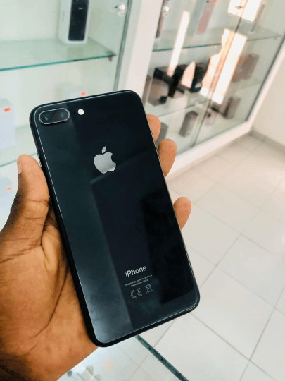 iPhone 8 Noir 64GB Débloqué