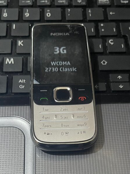 Nokia 2730 classic