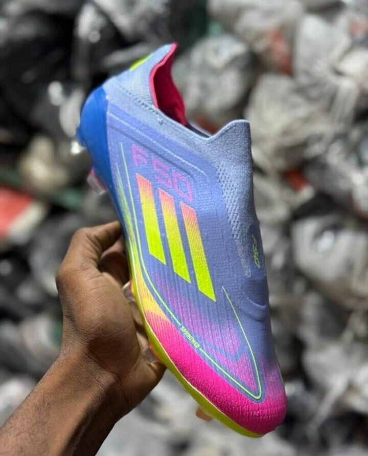 Chaussures de foot Adidas F50