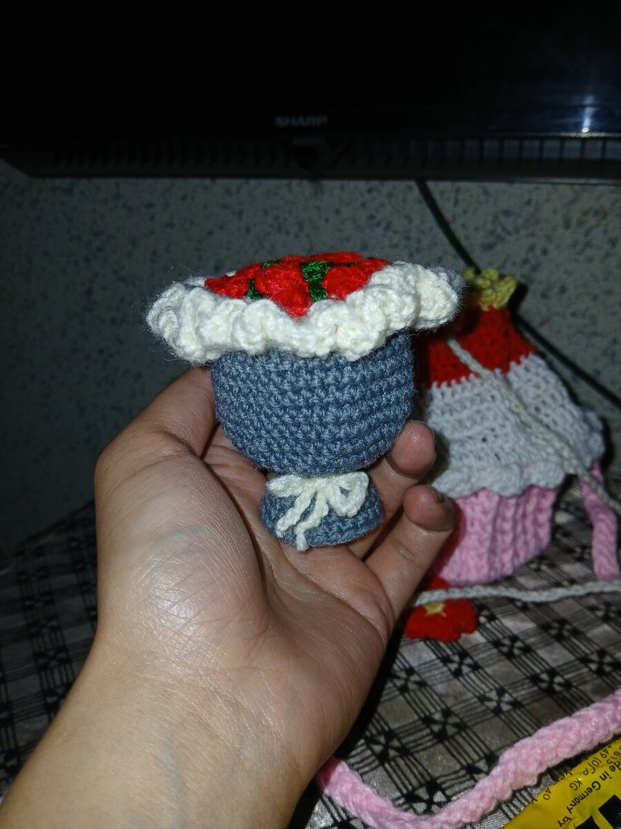 Crochet handmade mini flower bukey