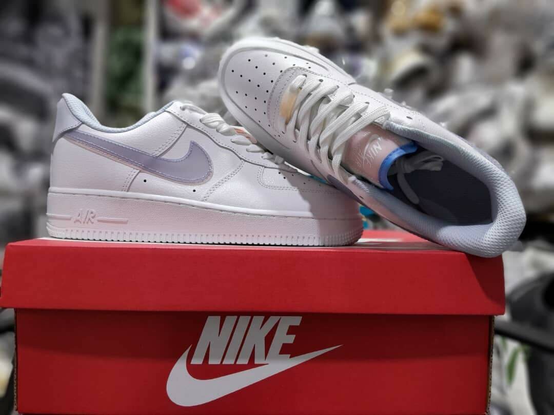 Nike Air Force 1 Sneakers