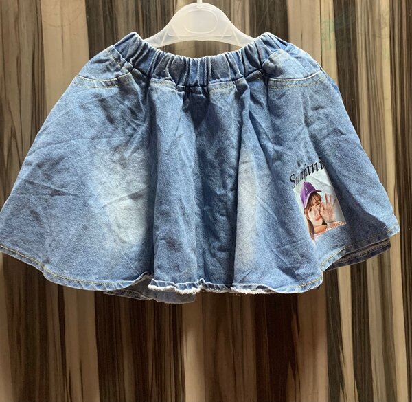 Girls skirt