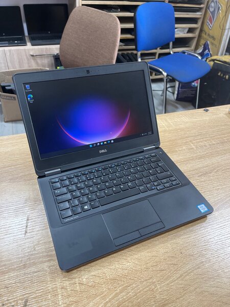 Dell Latitude E5270