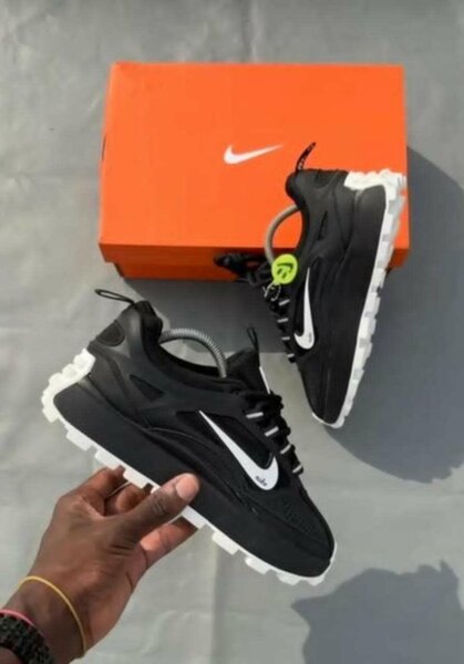 Baskets Nike Air Zoom Noires