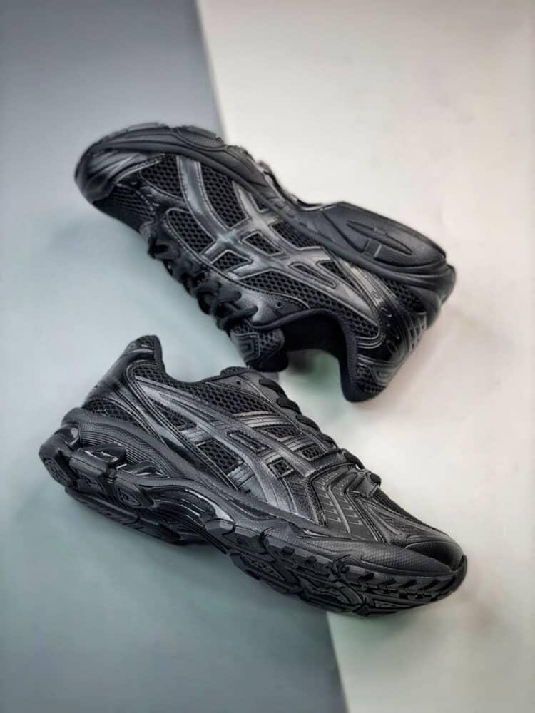 Basket noire Asics performante