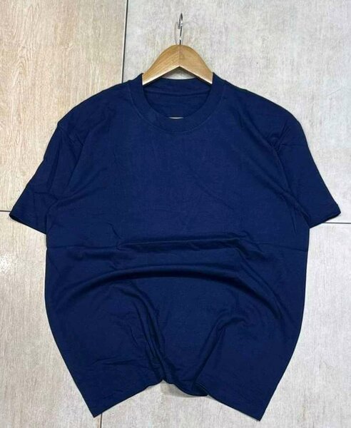 T-shirt bleu classique unisexe