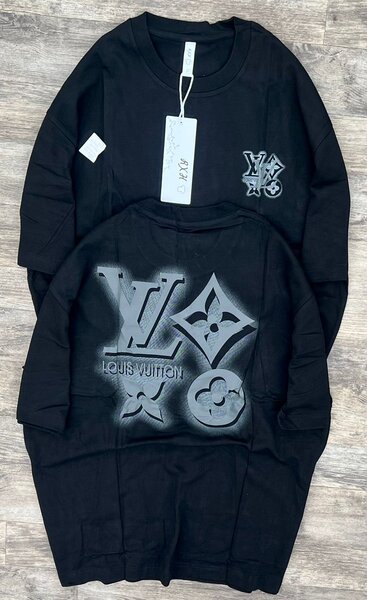 T-shirt noire Louis Vuitton