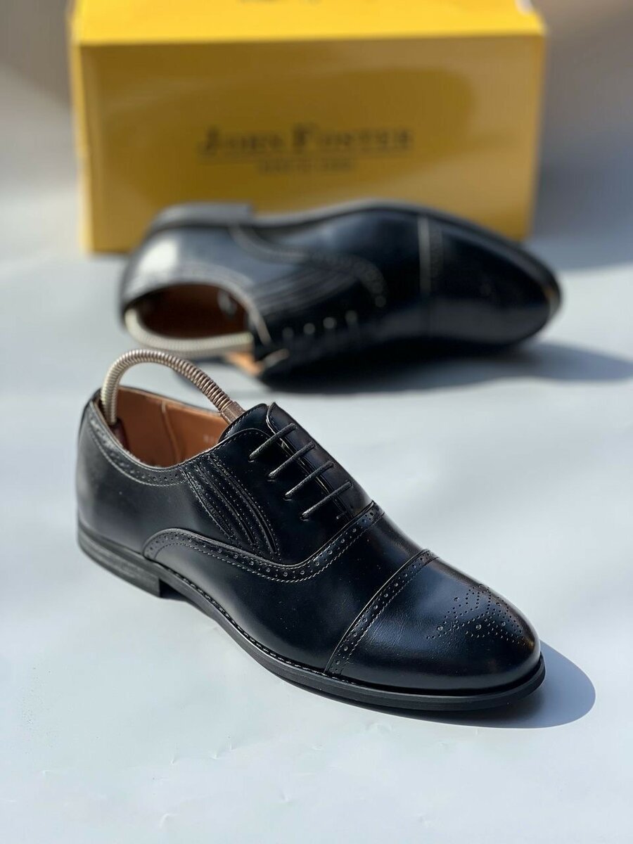 EXECUTIVE SHOE