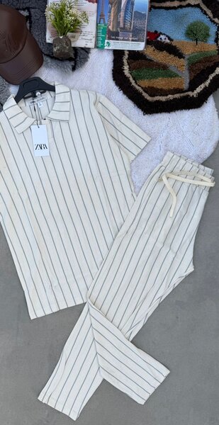 Set de vêtements à rayures