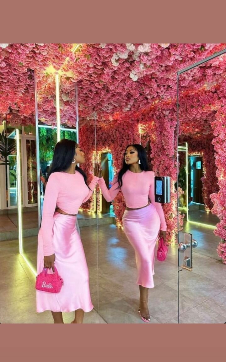 Jupe en satin élégante