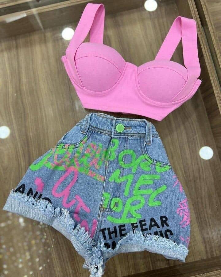 Jeans short and top