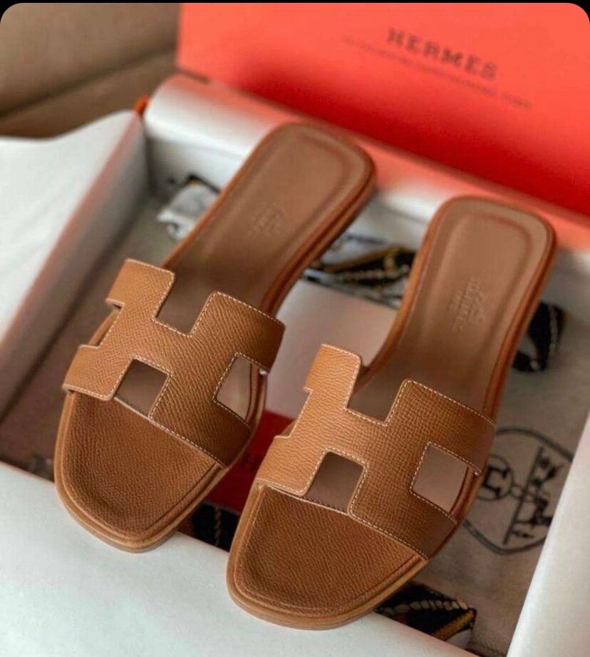 Ladies Hermes Slippers