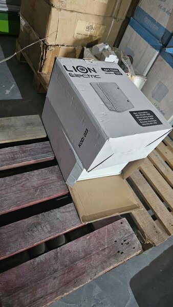 Coffret polyester 30x40