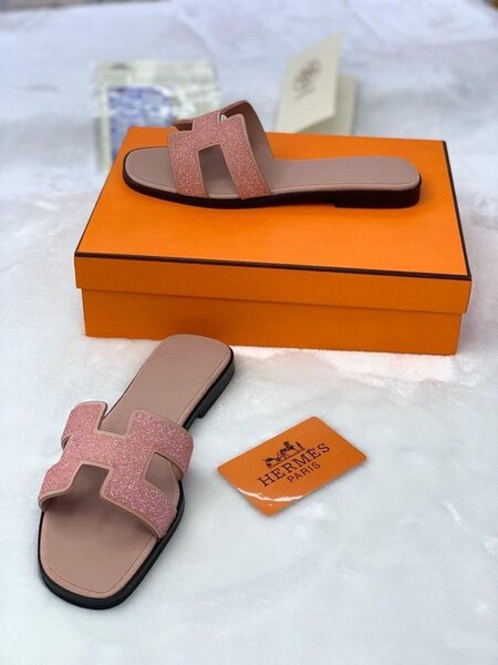 Sandales de Luxe Hermès