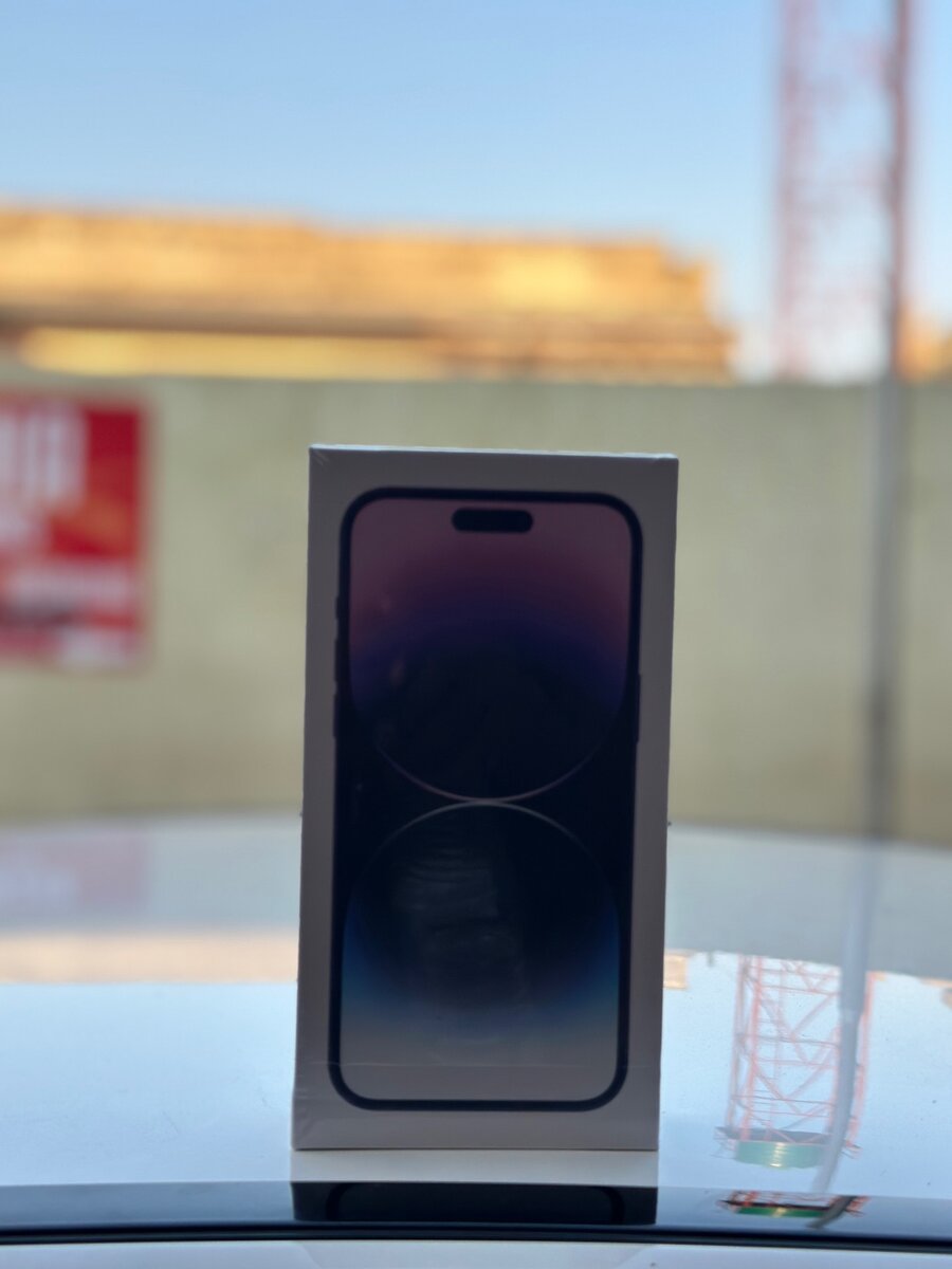 BRAND NEW IPHONE 14PM