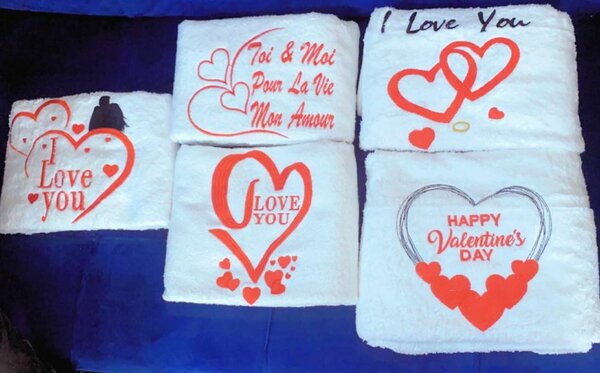 Serviettes Amour Brodées