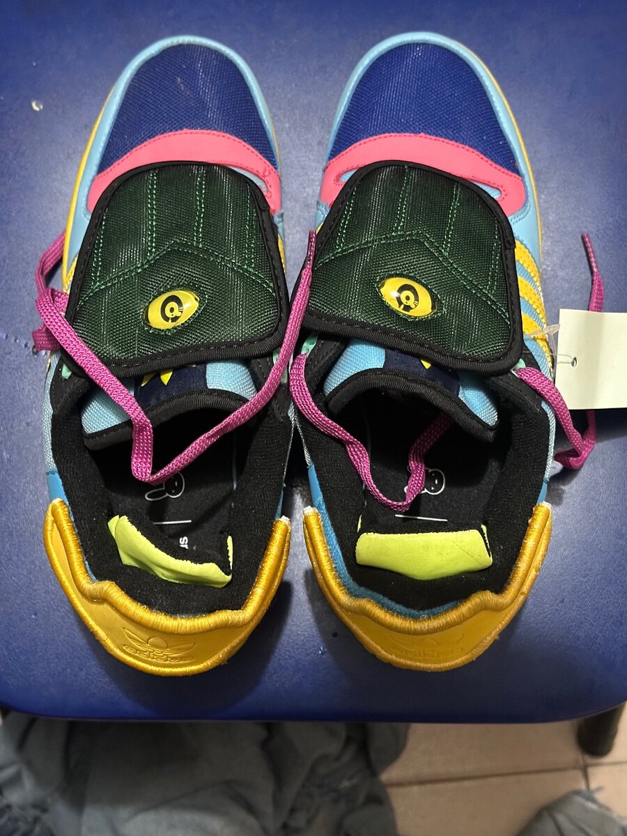 Sneakers colorés en édition limitée