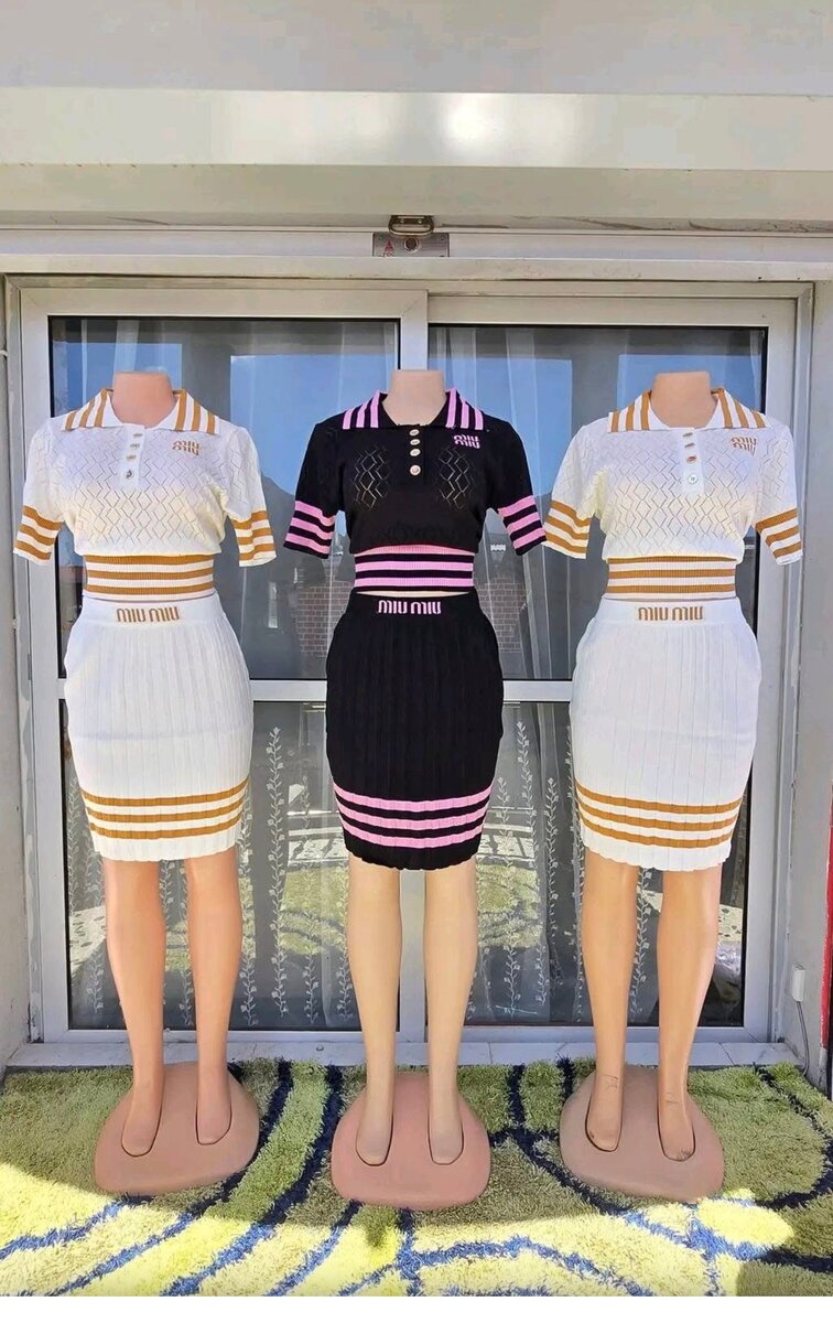 Robe en tricot rayée élégante