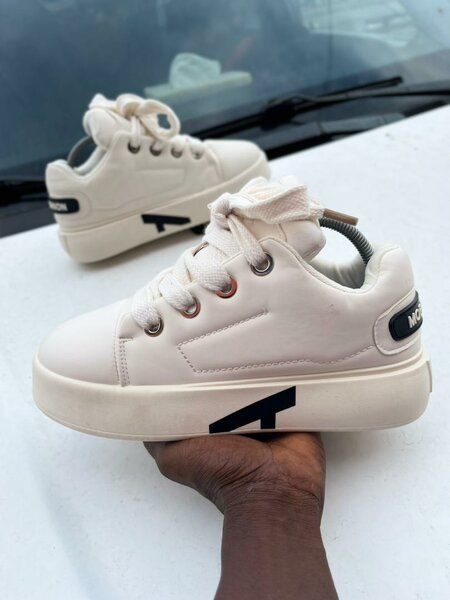 Chaussures Baskets Blanches Homme