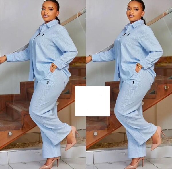 Pyjama bleu en coton élégant