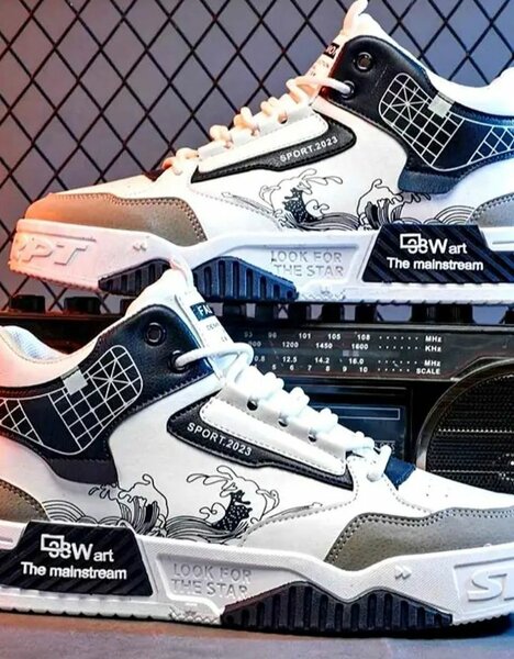 Chaussures de sport W art blanches