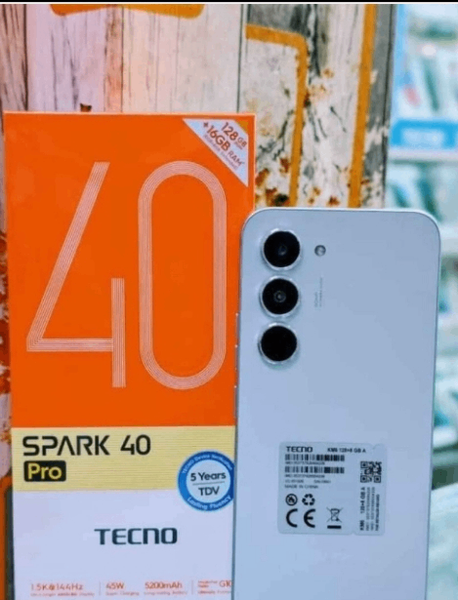 Tecno Spark 40 Pro Smartphone
