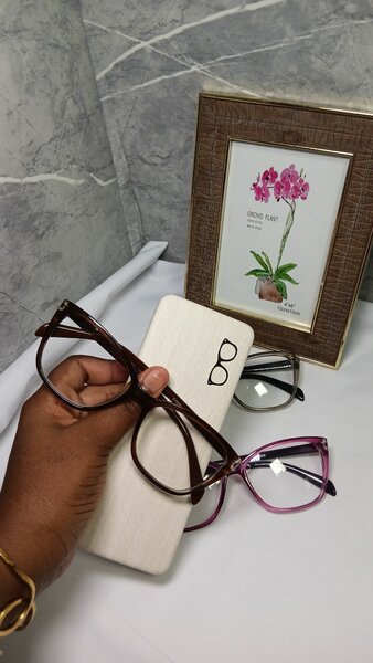 Lunettes de mode élégantes