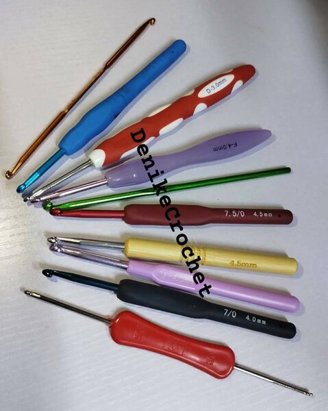 Crochet 1000fr l'unité