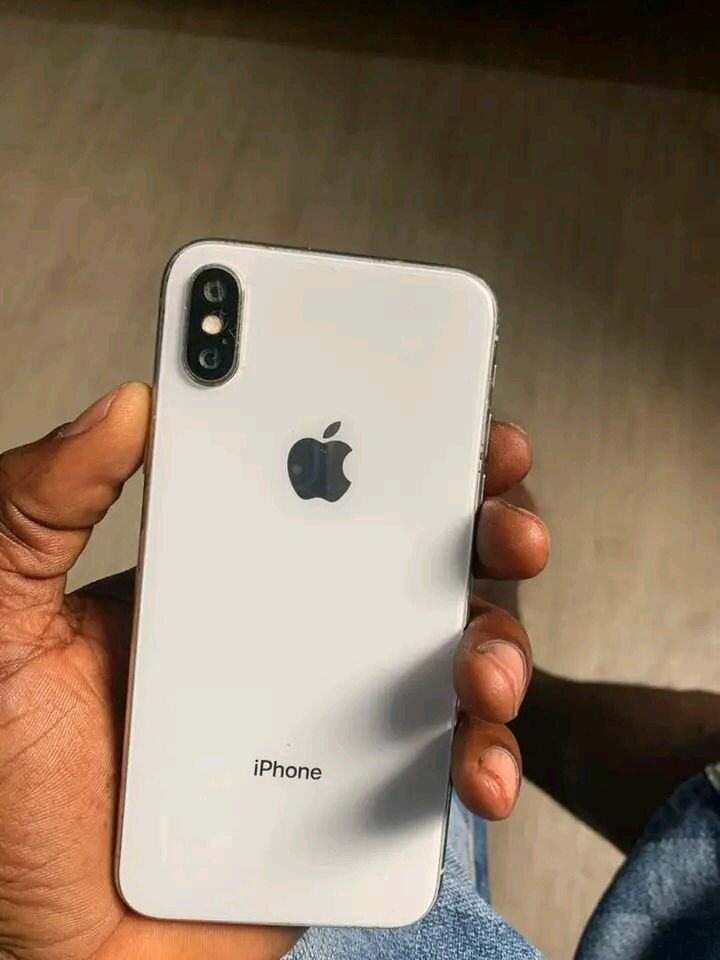 iPhone XS 256 Go Argent