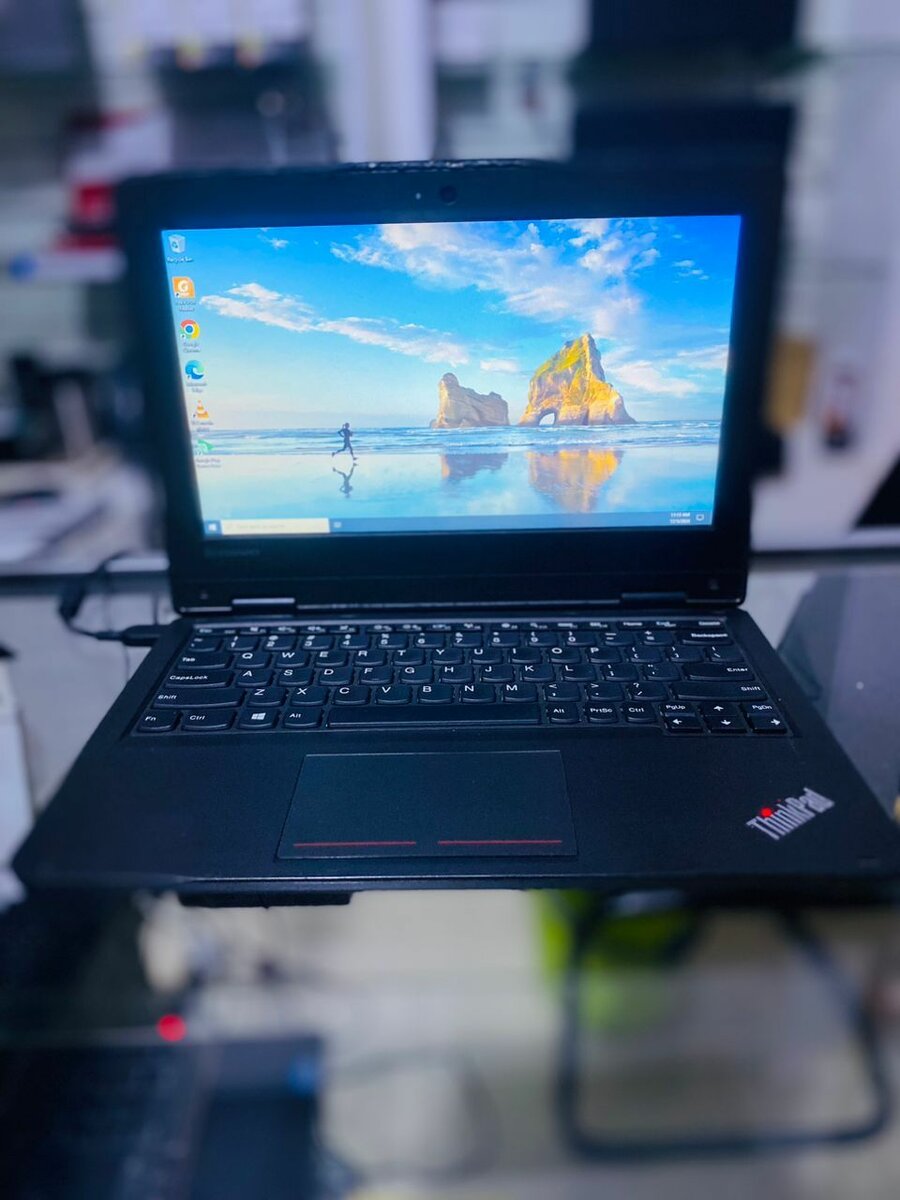 11e Lenovo Intel processor with 500gb Harddrive, 4gb Ram 3ho