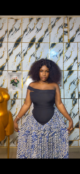 Robe élégante asymétrique