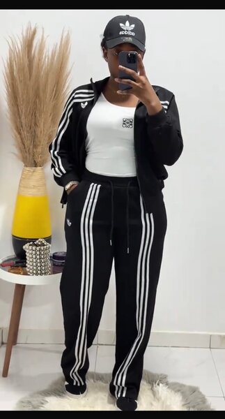 Collection de Vêtements Tendance