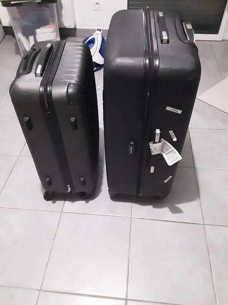 Valises rigides noires