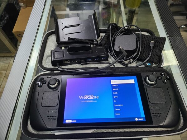 Valve Steam Deck OLED