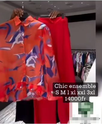 ensemble chemisier et pantalon rouge