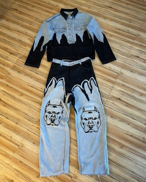 Ensemble jeans noir et blanc personnalisé avec imprimé pitbull