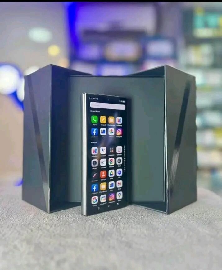 Smartphone pliable HiOS dernier cri