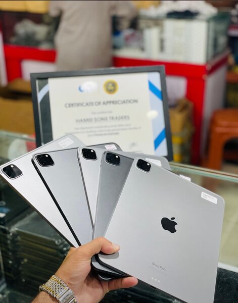 Apple iPad Pro 12.9 pouces