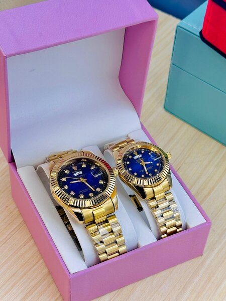 Montre couple en or