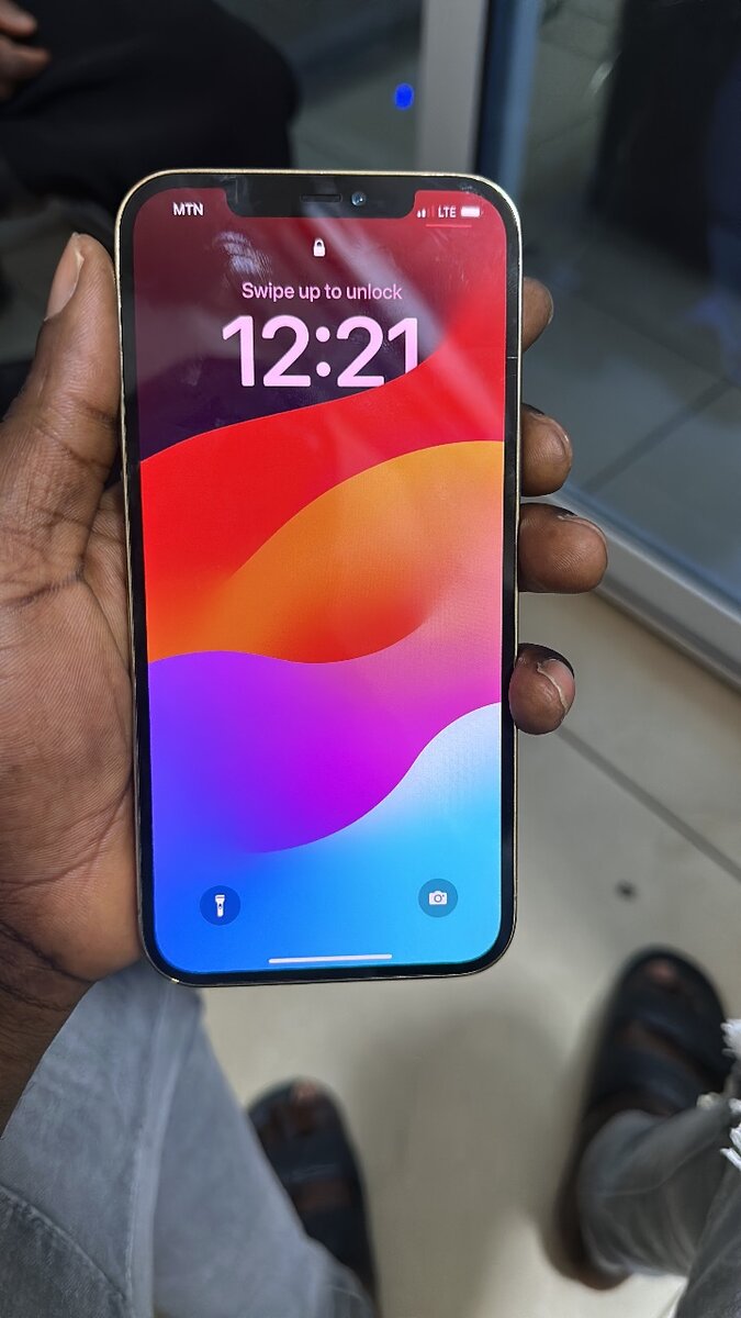 iPhone 12 Pro Max 128gig uk use