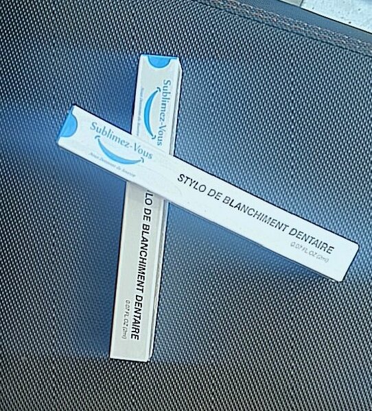 Stylo de blanchiment dentaire