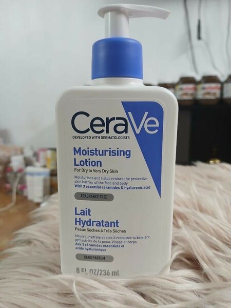 CeraVe Lait Hydratant Peau Sèche